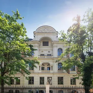 Uhland 3* Monaco di Baviera